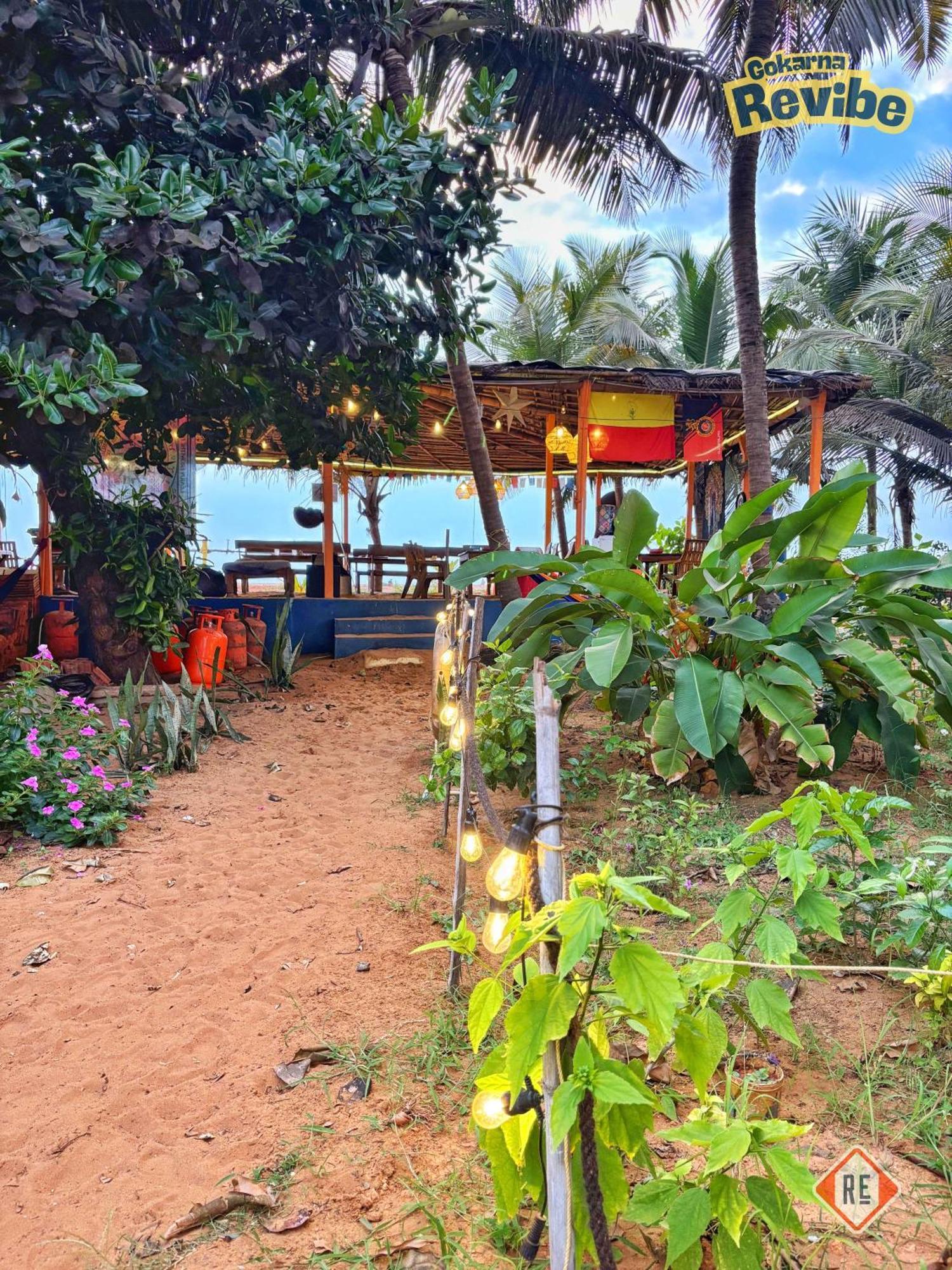 Revibe Beach Hostel Gokarna Gokarna  Exterior photo